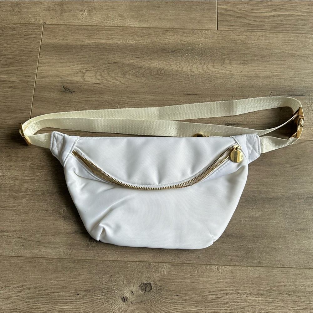 NWOT White with gold accents and cream belt fanny/beltbag